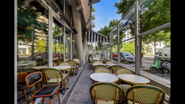 Le Café de l'Industrie à Boulogne-Billancourt