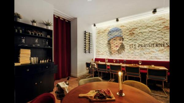 Les Parisiennes à Paris